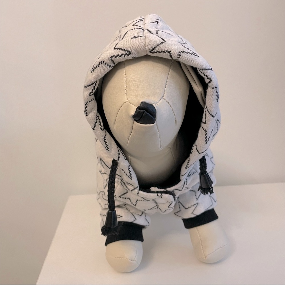 NWOT Dog Star Patterned Hoodie Jacket